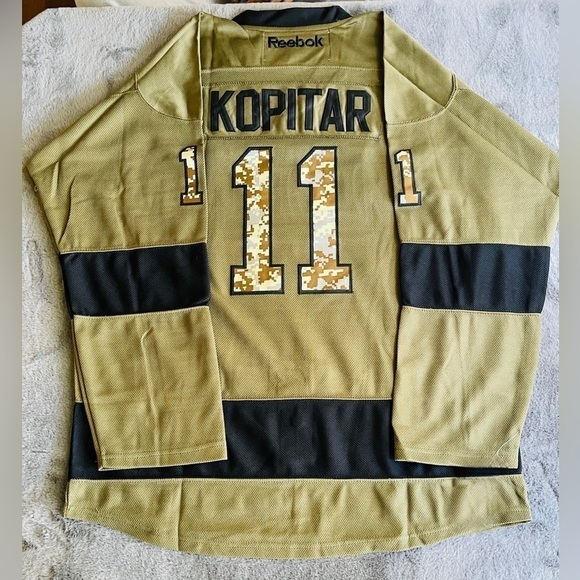 Reebok Los Angeles Kings Kopitar veterans day jersey - Picture 2 of 2